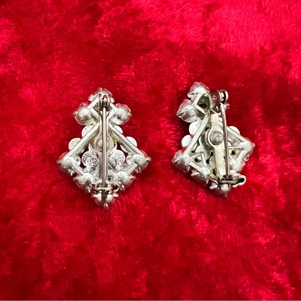 Vintage Rhinestone Scatter Pin Set